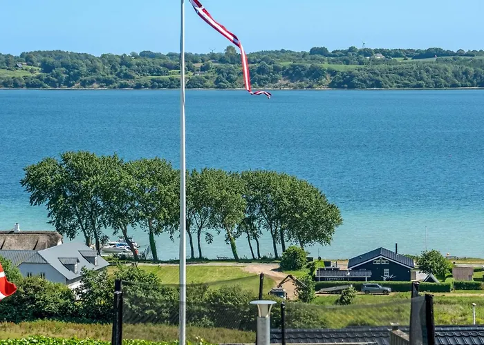 Jenvold - 300m To The Fjord By Interhome *